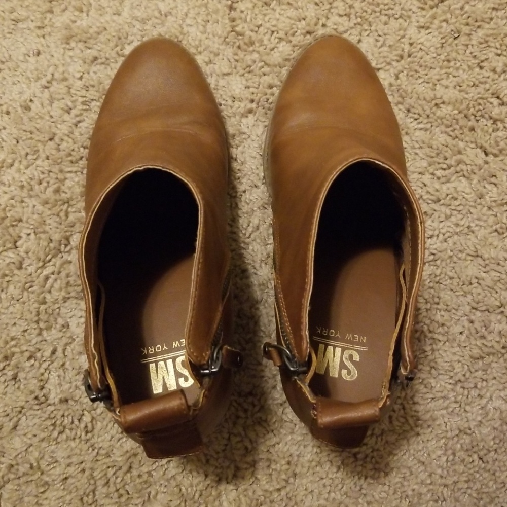Womens Booties